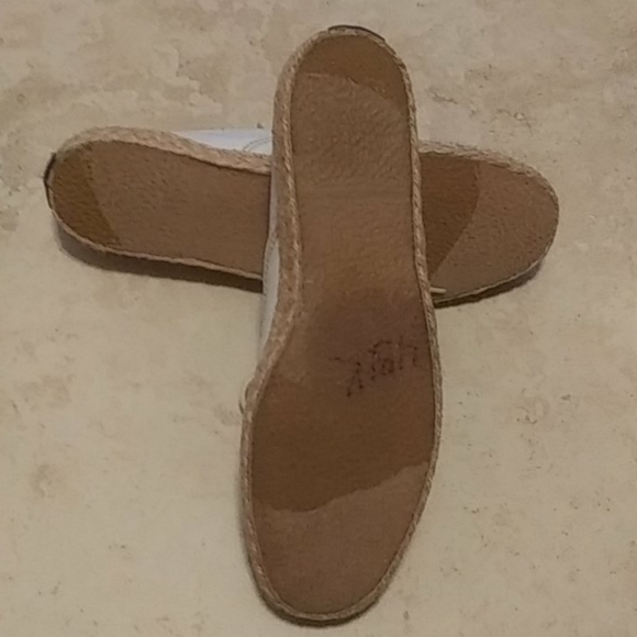 Keds Sneakers - Picture 7 of 8